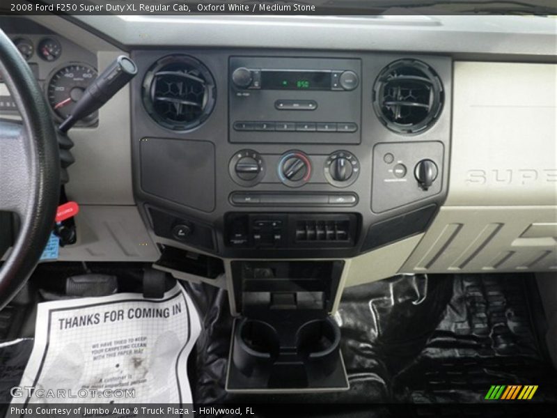 Oxford White / Medium Stone 2008 Ford F250 Super Duty XL Regular Cab