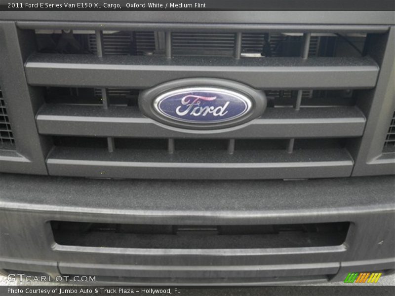 Oxford White / Medium Flint 2011 Ford E Series Van E150 XL Cargo