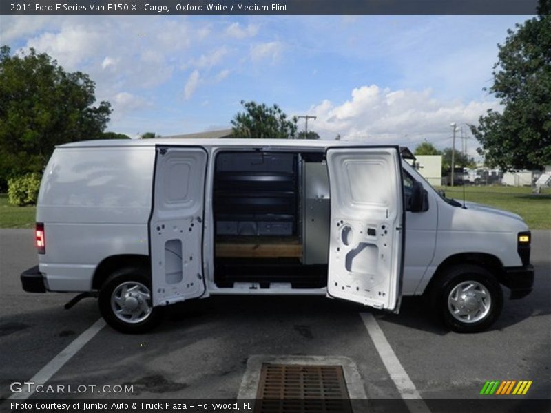 Oxford White / Medium Flint 2011 Ford E Series Van E150 XL Cargo