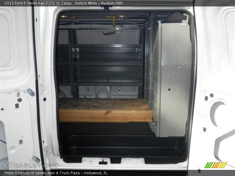 Oxford White / Medium Flint 2011 Ford E Series Van E150 XL Cargo