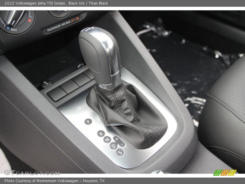 Black Uni / Titan Black 2013 Volkswagen Jetta TDI Sedan