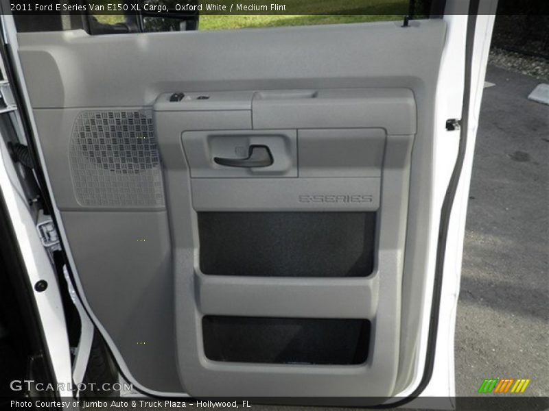 Oxford White / Medium Flint 2011 Ford E Series Van E150 XL Cargo