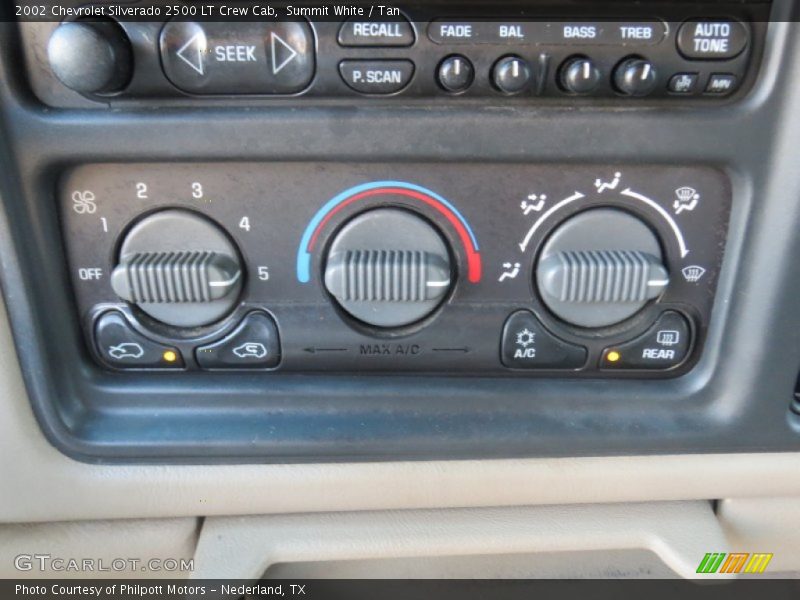 Controls of 2002 Silverado 2500 LT Crew Cab