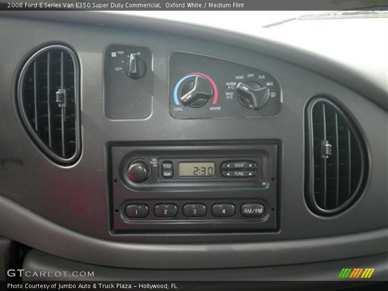 Controls of 2008 E Series Van E350 Super Duty Commericial