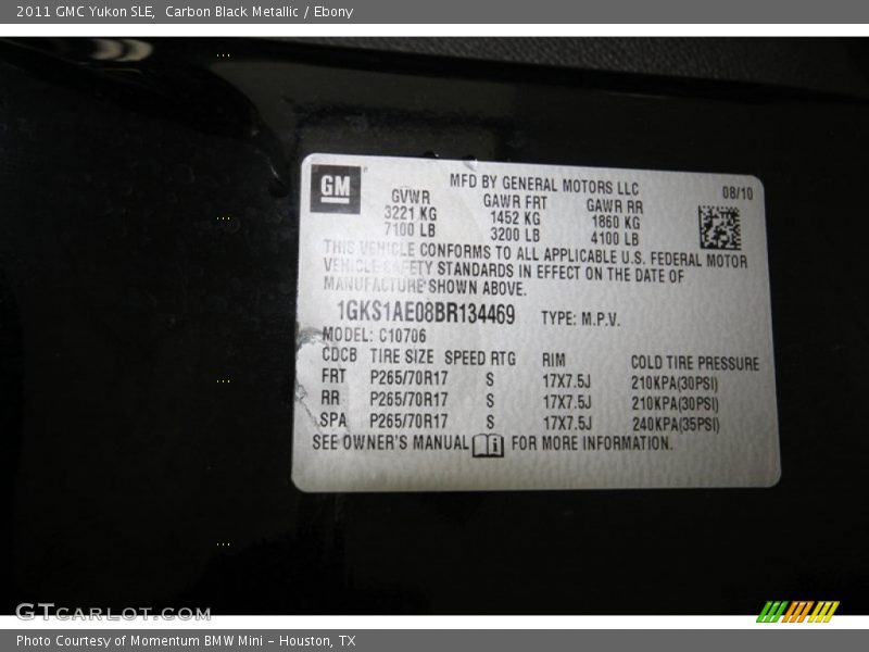 Carbon Black Metallic / Ebony 2011 GMC Yukon SLE