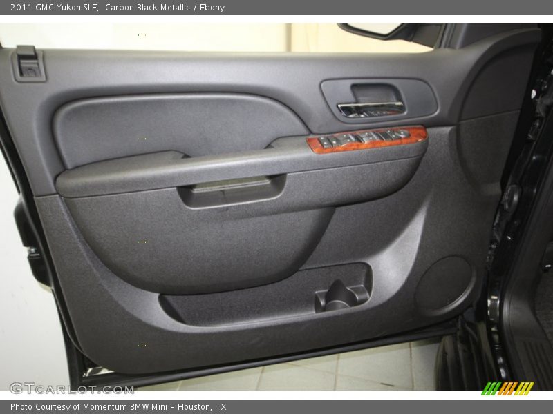 Carbon Black Metallic / Ebony 2011 GMC Yukon SLE