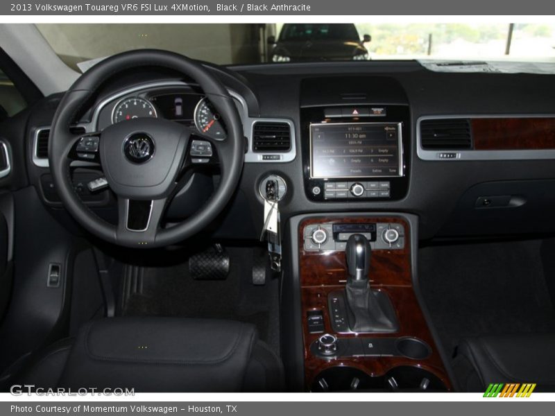 Black / Black Anthracite 2013 Volkswagen Touareg VR6 FSI Lux 4XMotion