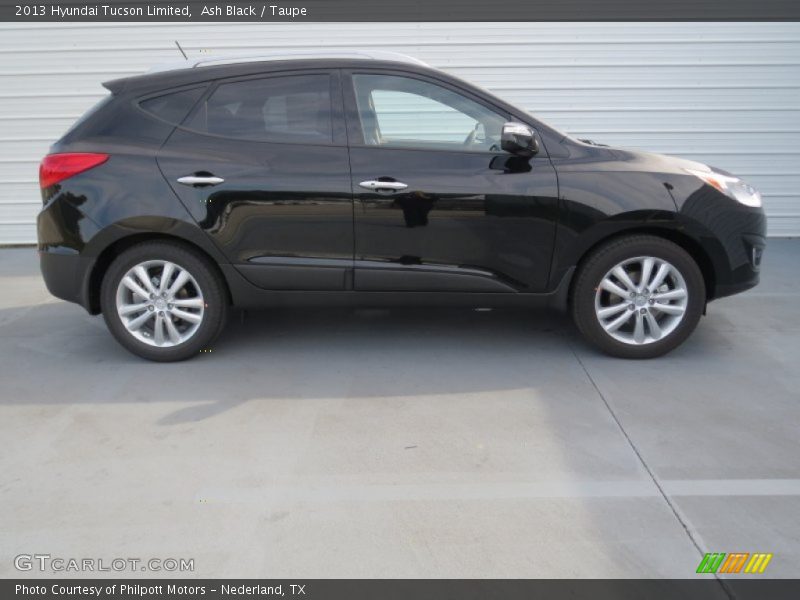 Ash Black / Taupe 2013 Hyundai Tucson Limited