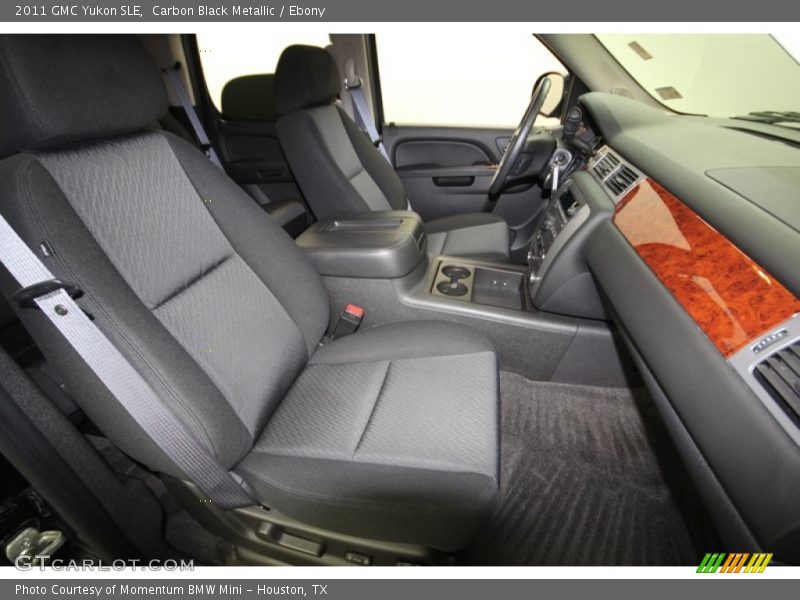 Carbon Black Metallic / Ebony 2011 GMC Yukon SLE