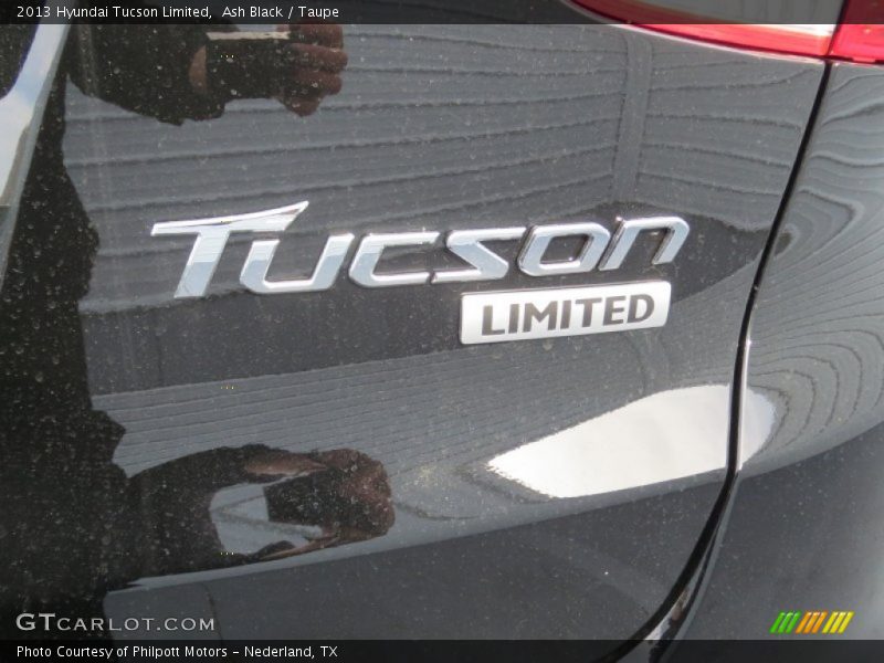 Ash Black / Taupe 2013 Hyundai Tucson Limited