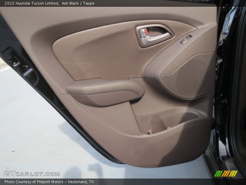 Ash Black / Taupe 2013 Hyundai Tucson Limited