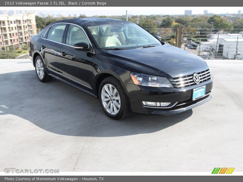 Black / Cornsilk Beige 2013 Volkswagen Passat 2.5L SEL
