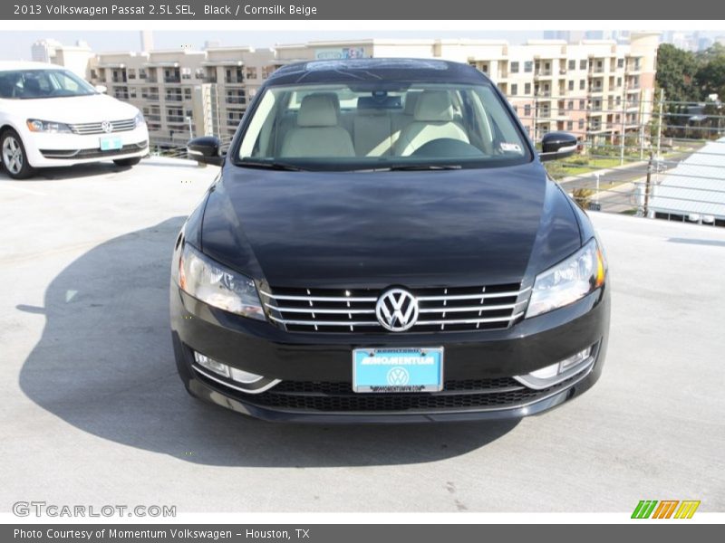 Black / Cornsilk Beige 2013 Volkswagen Passat 2.5L SEL