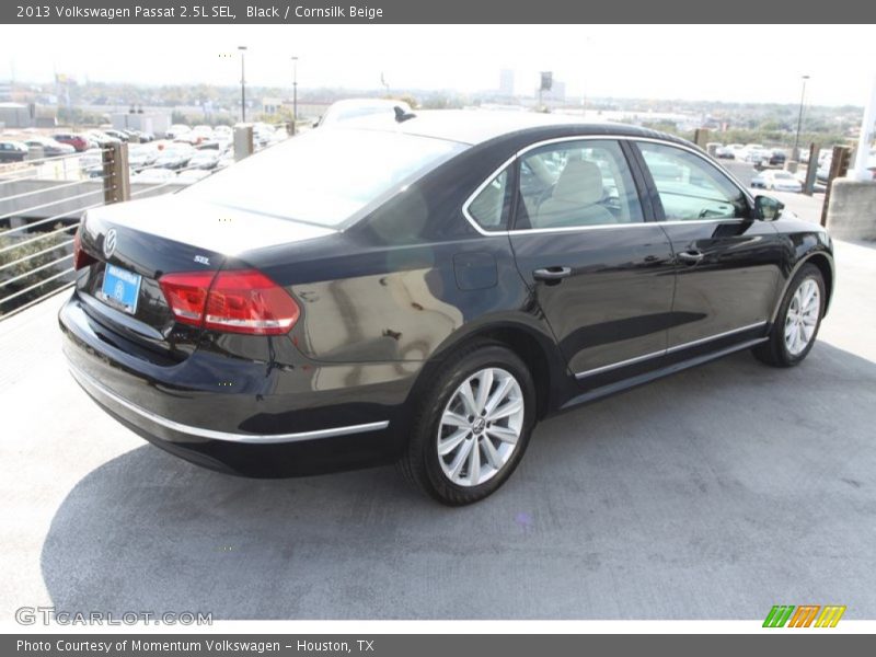 Black / Cornsilk Beige 2013 Volkswagen Passat 2.5L SEL