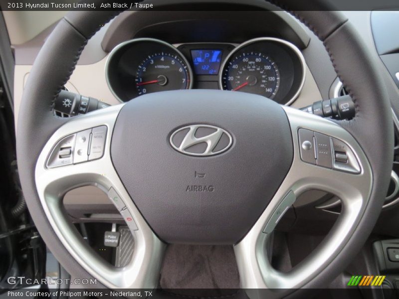 Ash Black / Taupe 2013 Hyundai Tucson Limited