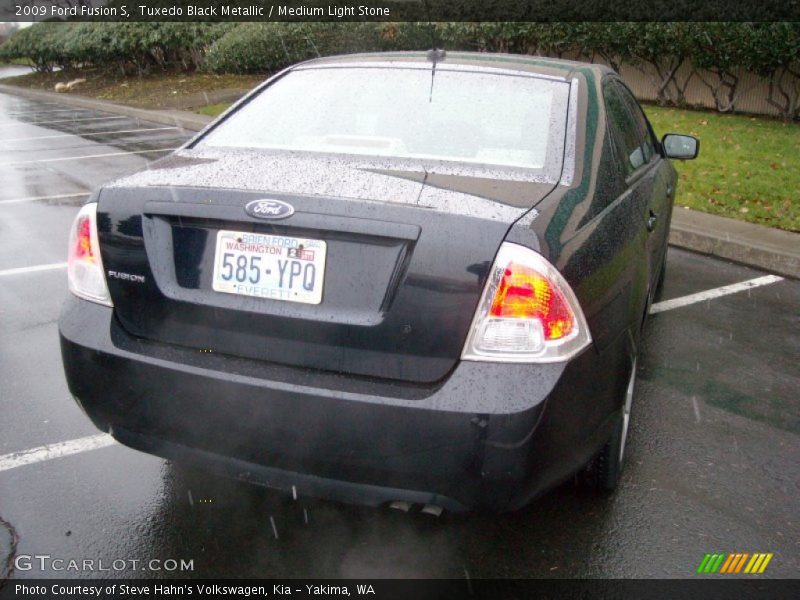Tuxedo Black Metallic / Medium Light Stone 2009 Ford Fusion S