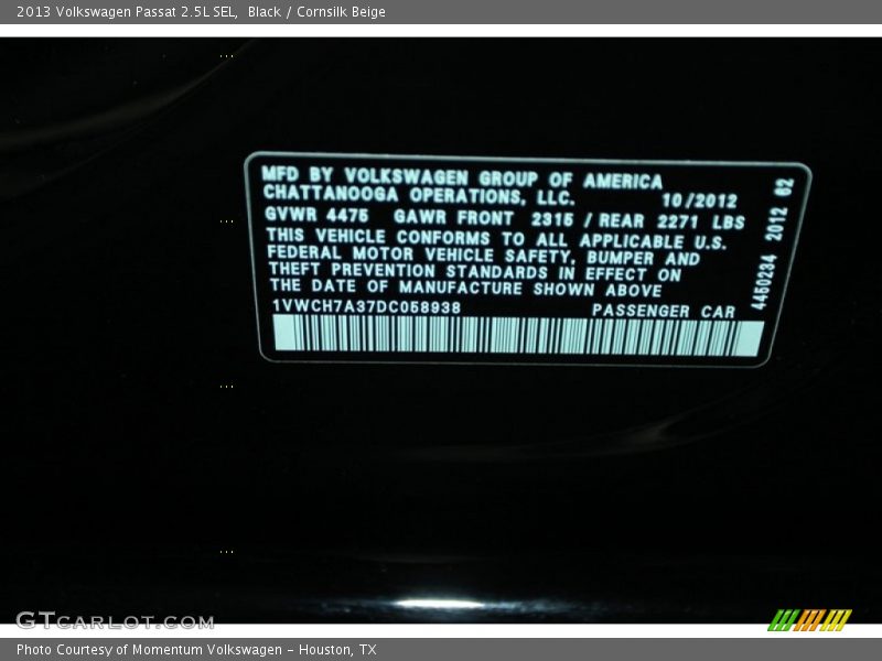 Black / Cornsilk Beige 2013 Volkswagen Passat 2.5L SEL