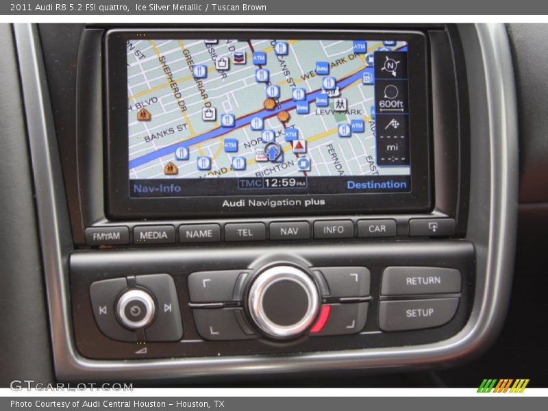 Navigation of 2011 R8 5.2 FSI quattro