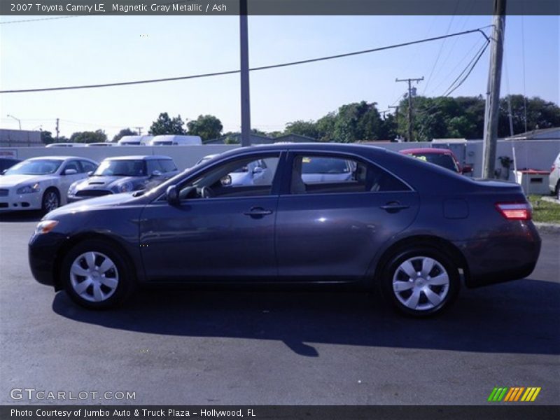 Magnetic Gray Metallic / Ash 2007 Toyota Camry LE