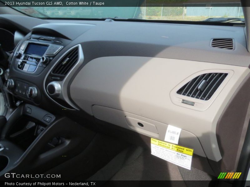 Cotton White / Taupe 2013 Hyundai Tucson GLS AWD