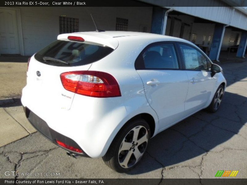 Clear White / Black 2013 Kia Rio EX 5-Door