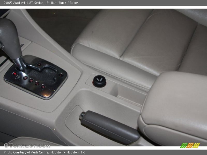 Brilliant Black / Beige 2005 Audi A4 1.8T Sedan