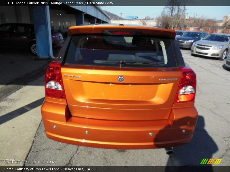 Mango Tango Pearl / Dark Slate Gray 2011 Dodge Caliber Rush