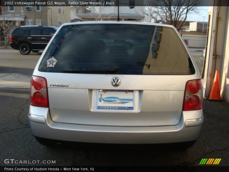 Reflex Silver Metallic / Black 2002 Volkswagen Passat GLS Wagon