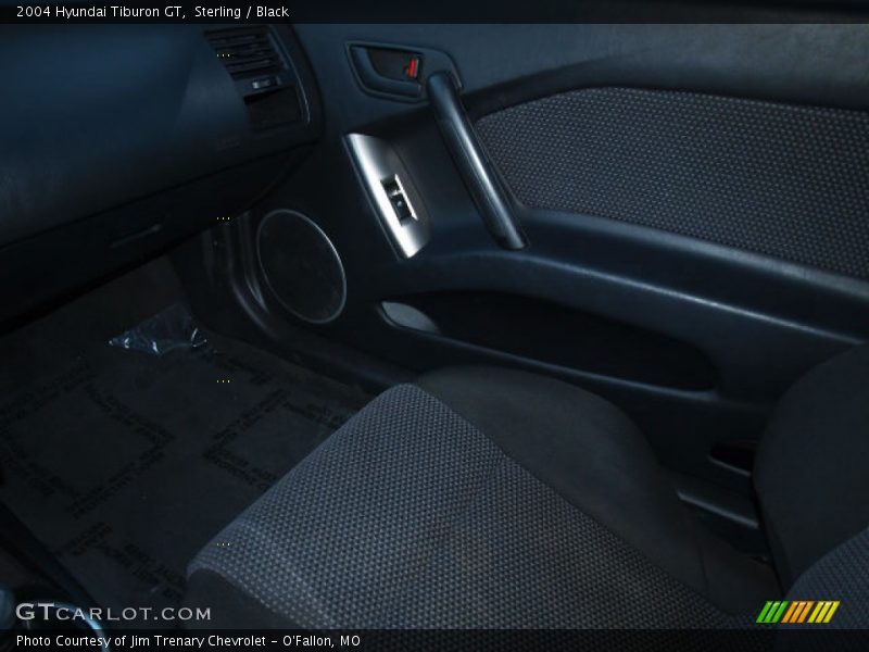 Sterling / Black 2004 Hyundai Tiburon GT