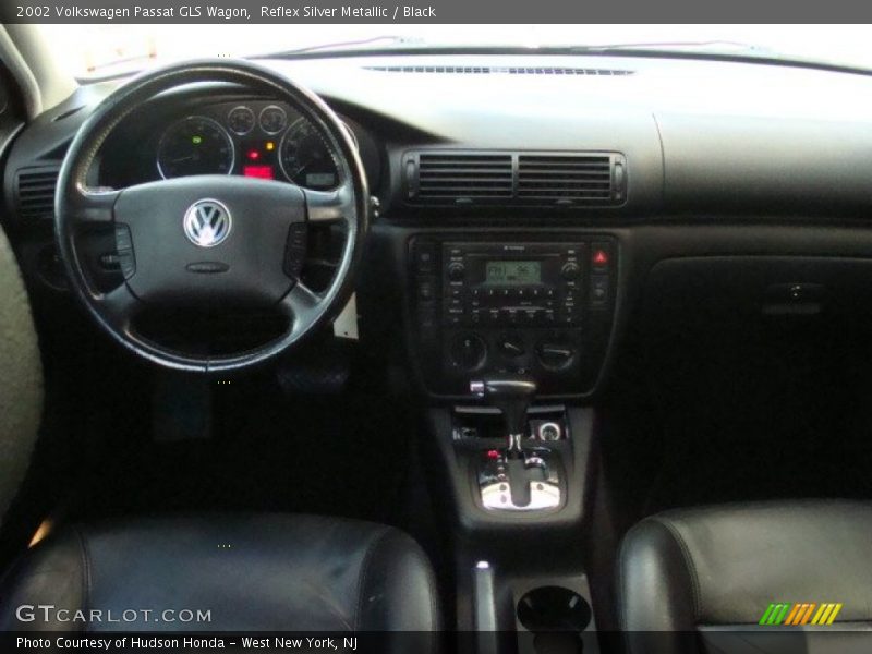 Reflex Silver Metallic / Black 2002 Volkswagen Passat GLS Wagon