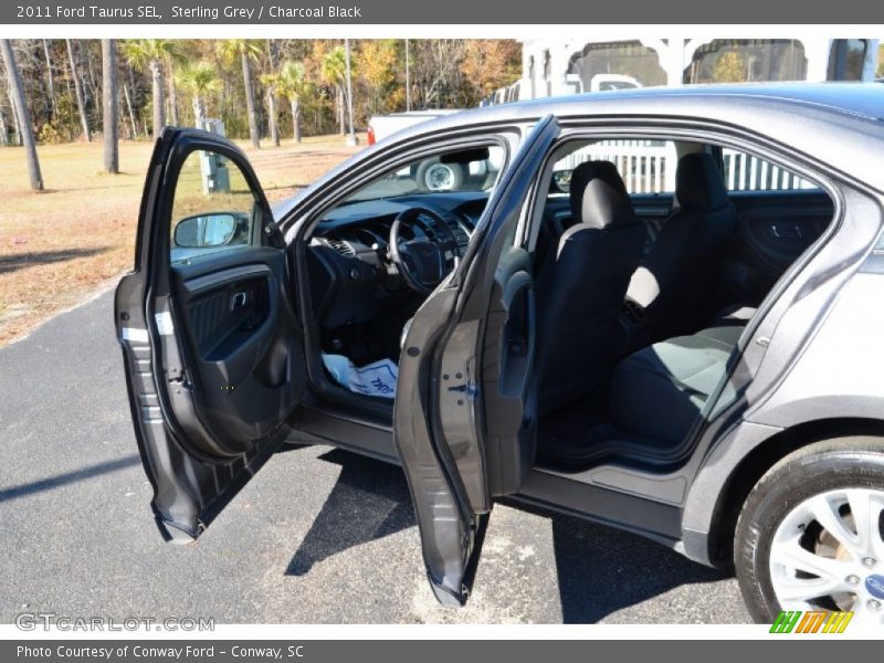 Sterling Grey / Charcoal Black 2011 Ford Taurus SEL