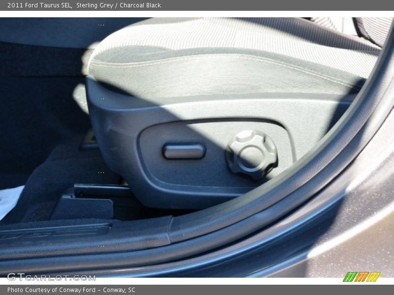 Sterling Grey / Charcoal Black 2011 Ford Taurus SEL