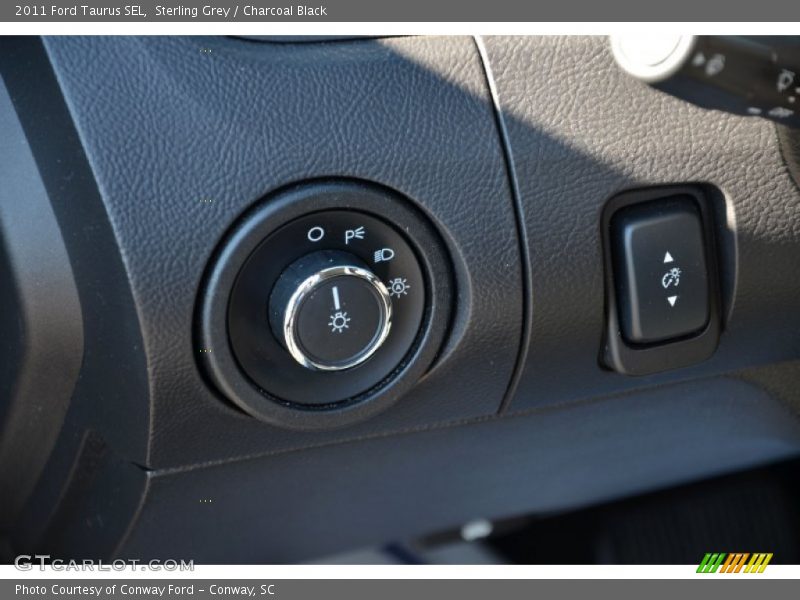 Sterling Grey / Charcoal Black 2011 Ford Taurus SEL