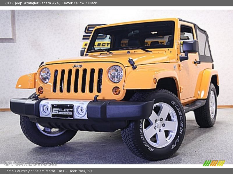 Dozer Yellow / Black 2012 Jeep Wrangler Sahara 4x4