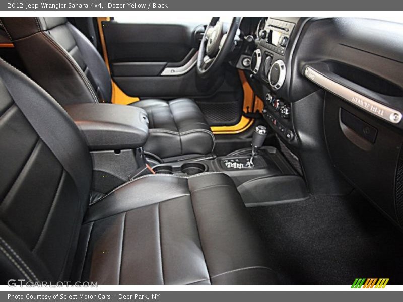 Dozer Yellow / Black 2012 Jeep Wrangler Sahara 4x4