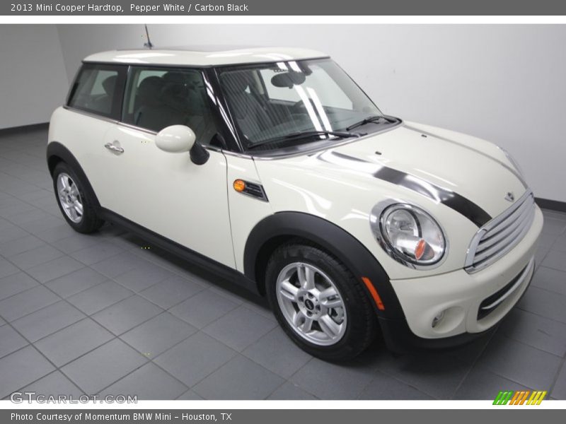 Pepper White / Carbon Black 2013 Mini Cooper Hardtop