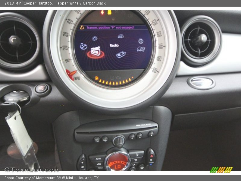 Pepper White / Carbon Black 2013 Mini Cooper Hardtop