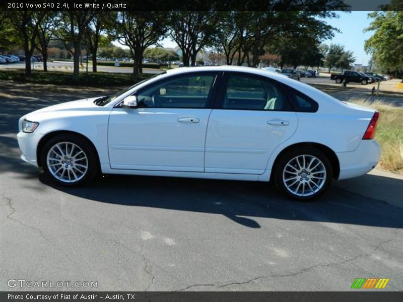 Ice White / Quartz 2010 Volvo S40 2.4i