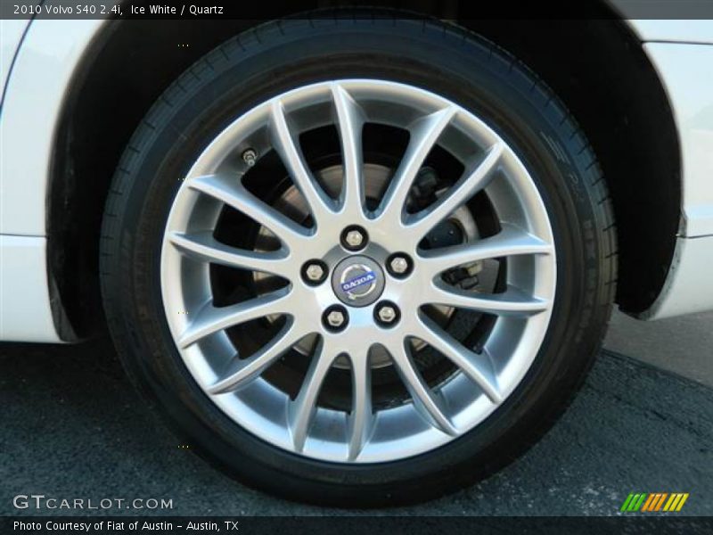 Ice White / Quartz 2010 Volvo S40 2.4i