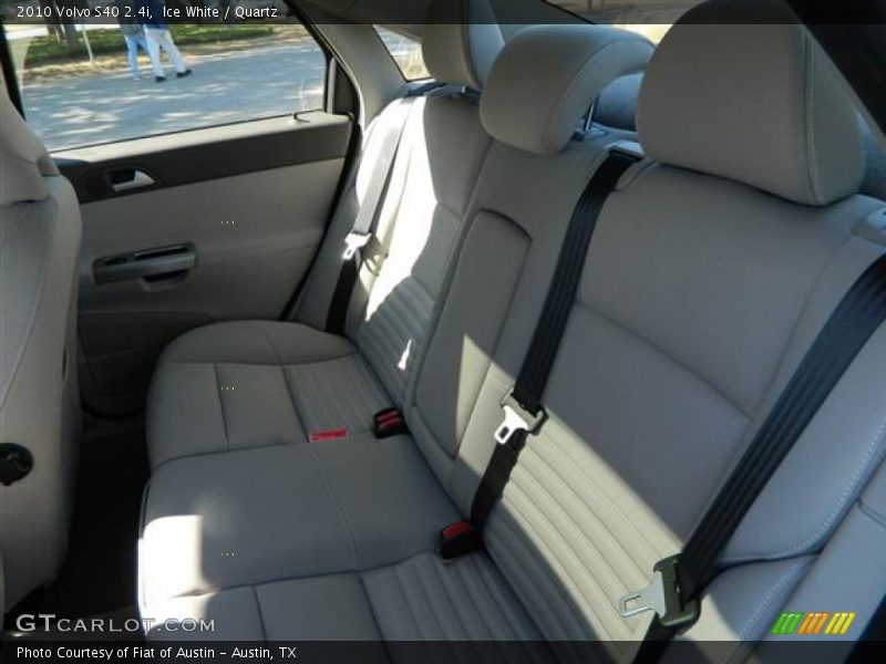 Ice White / Quartz 2010 Volvo S40 2.4i