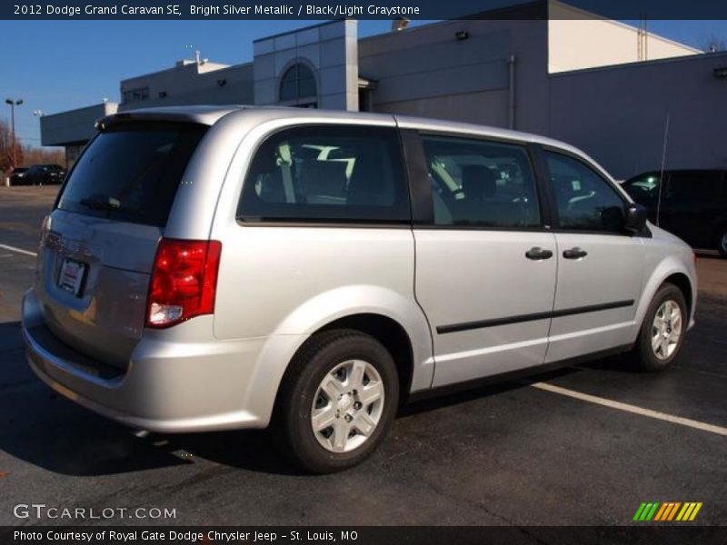 Bright Silver Metallic / Black/Light Graystone 2012 Dodge Grand Caravan SE