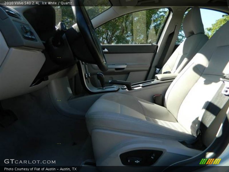 Ice White / Quartz 2010 Volvo S40 2.4i
