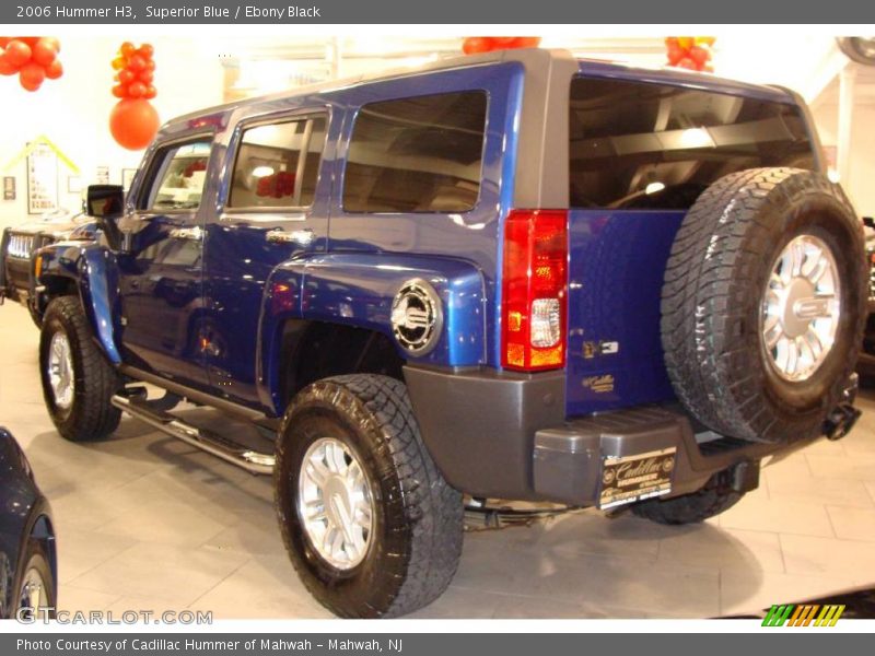 Superior Blue / Ebony Black 2006 Hummer H3