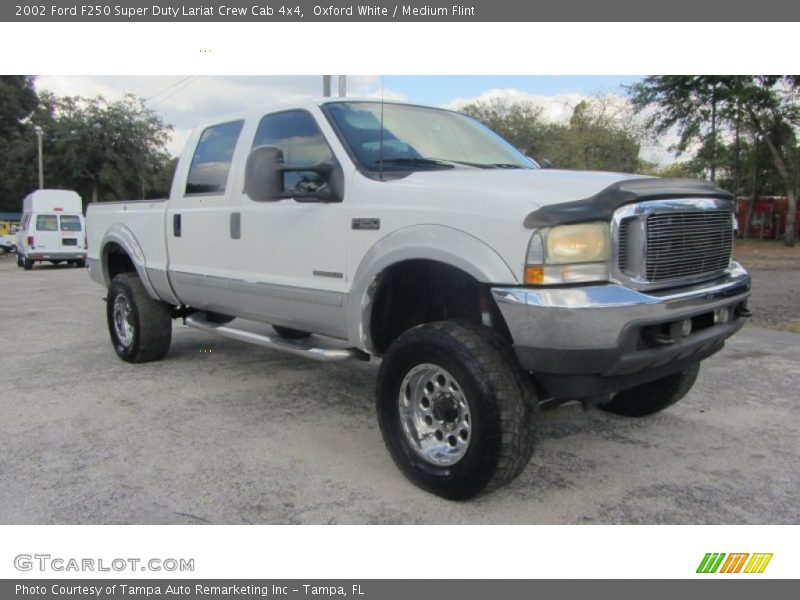 Oxford White / Medium Flint 2002 Ford F250 Super Duty Lariat Crew Cab 4x4