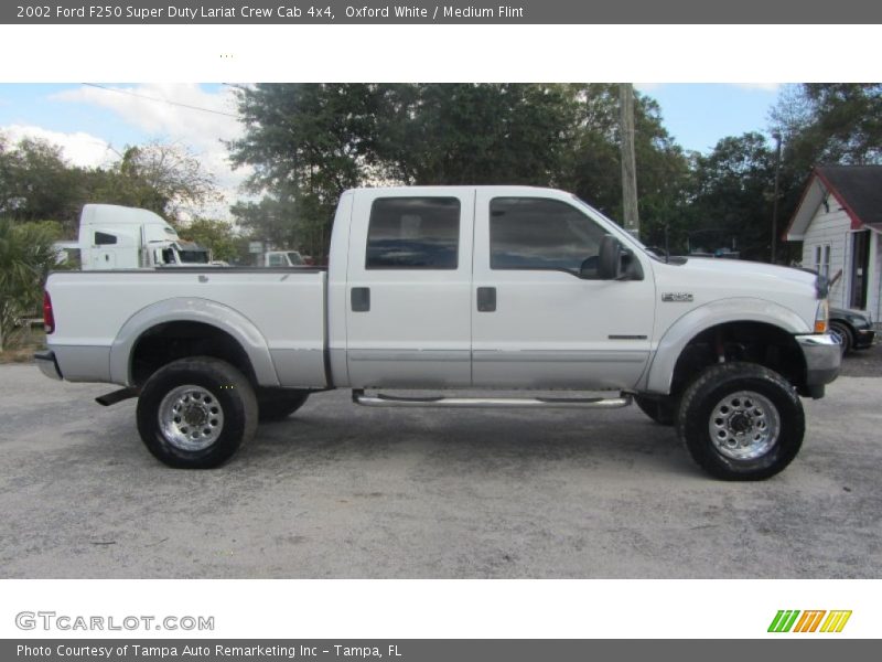 Oxford White / Medium Flint 2002 Ford F250 Super Duty Lariat Crew Cab 4x4