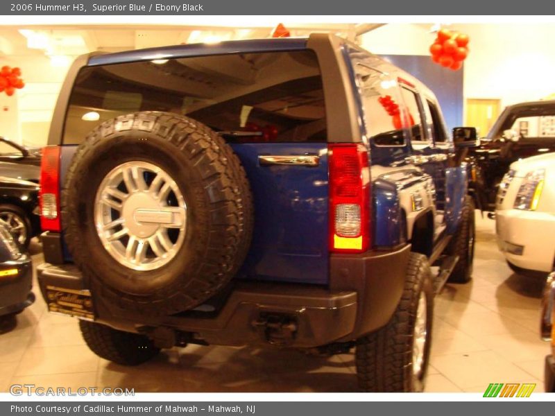 Superior Blue / Ebony Black 2006 Hummer H3