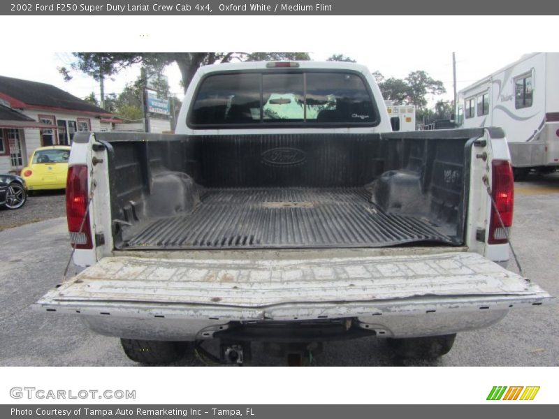 Oxford White / Medium Flint 2002 Ford F250 Super Duty Lariat Crew Cab 4x4