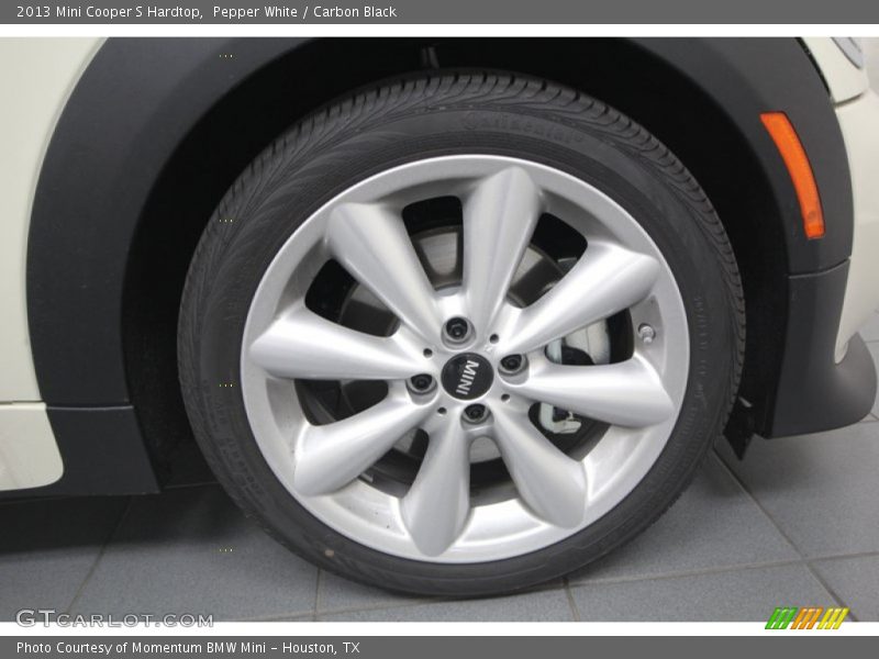 Pepper White / Carbon Black 2013 Mini Cooper S Hardtop
