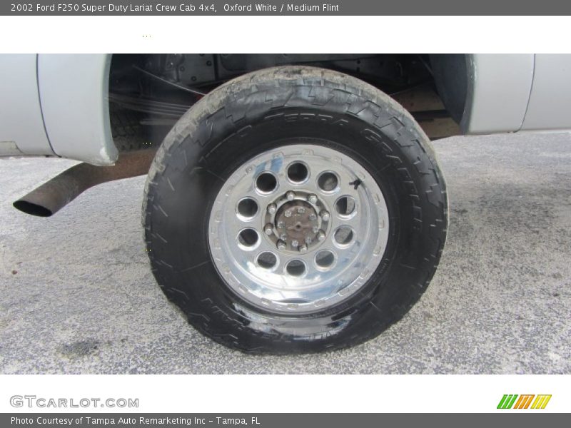 Oxford White / Medium Flint 2002 Ford F250 Super Duty Lariat Crew Cab 4x4