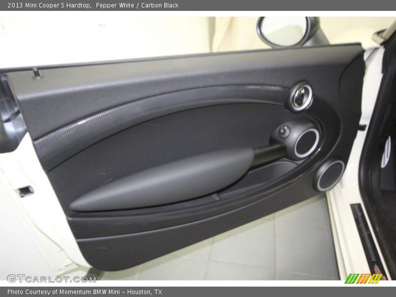 Pepper White / Carbon Black 2013 Mini Cooper S Hardtop
